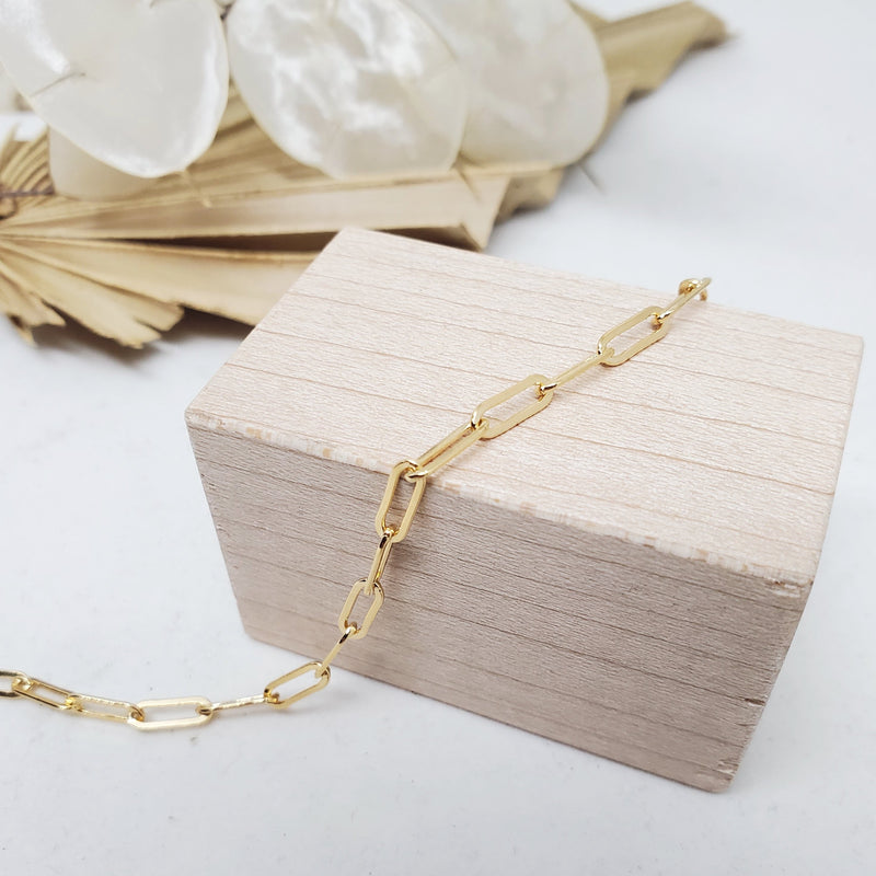 gold paperclip bracelet
