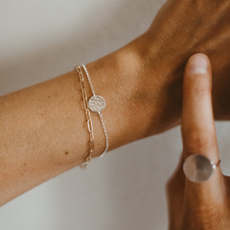Small chain bracelet