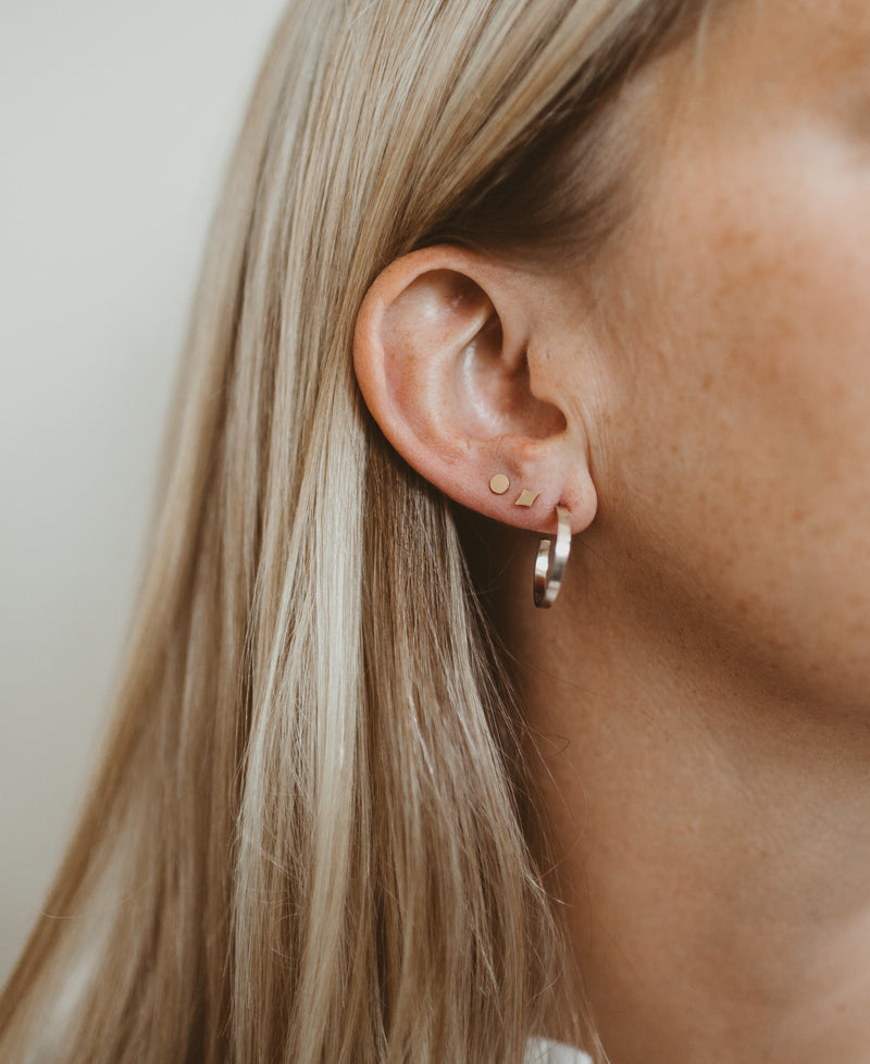 Medium wide hoops